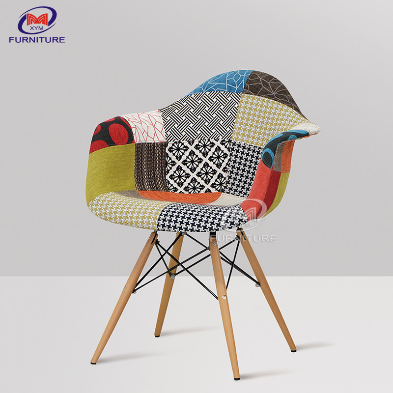 Modern Leisure  Restaurant Cafe Chairs Wooden Leg With Armrest
