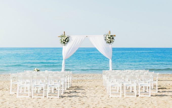 latest company news about Outdoor Wedding - Beach Wedding  2